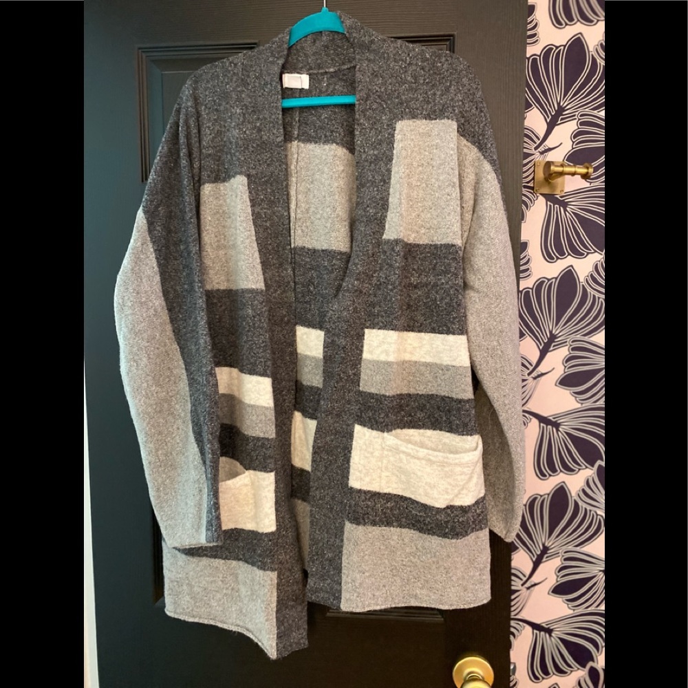 COPY - Striped Cardigan Old Navy size large